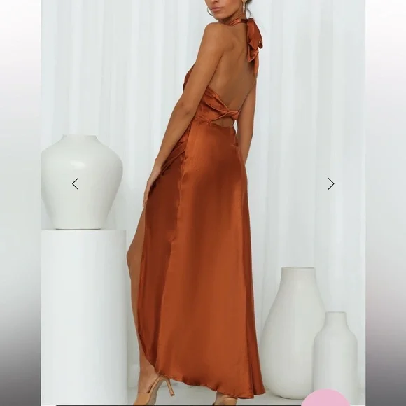 Hello Molly LIGHT MINDS SATIN MAXI DRESS CHOCOLATE halter neck twist back sz 4 - Picture 3 of 12